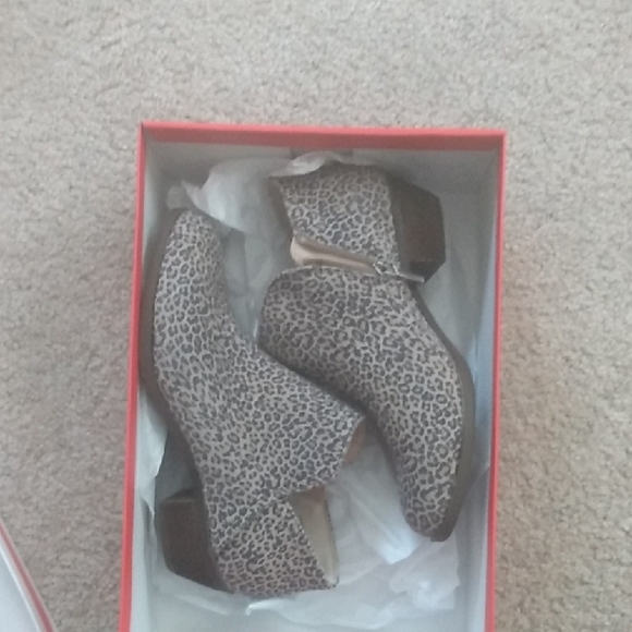 crown & ivy Shoes - Leopard Print Ankle Boots,  NEW,